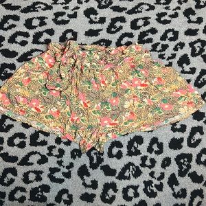 American Eagle floral shorts